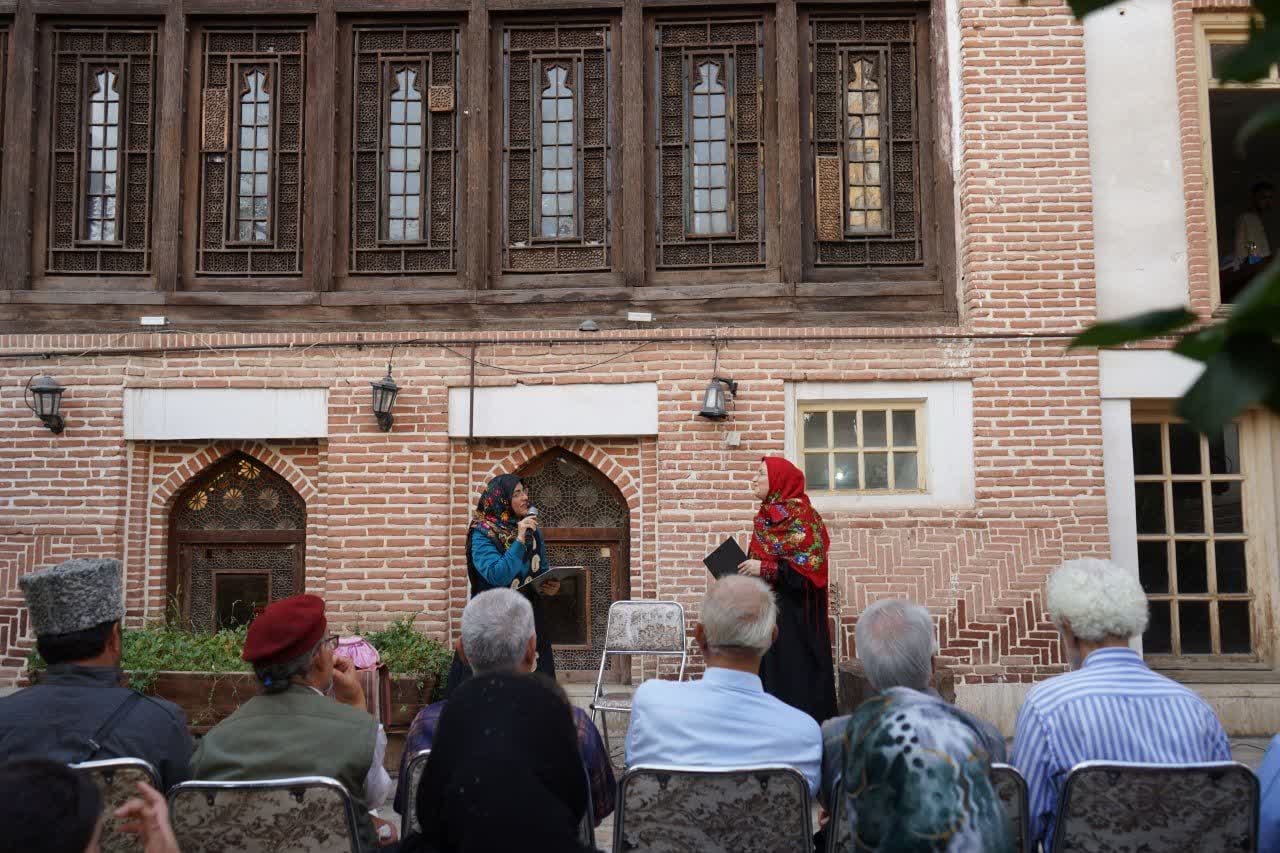 آیین سنتی «مینجیق سالما» با هدف احیای میراث معنوی و هویت فرهنگی آذربایجان در خوی برگزار شد