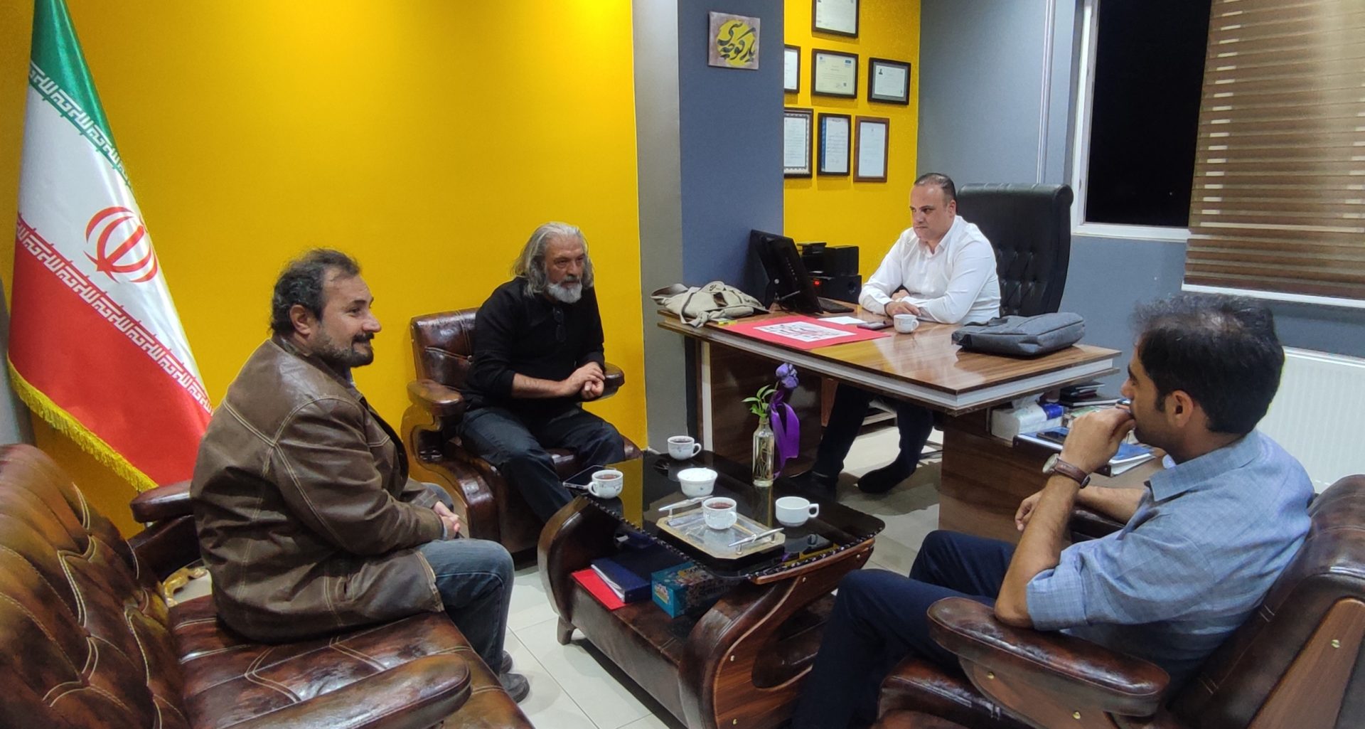 حضور کارگردان فیلم «زری خانیم» در دفتر گروه فرهنگی رسانهای اورین نیوز (سیزین تیوی)