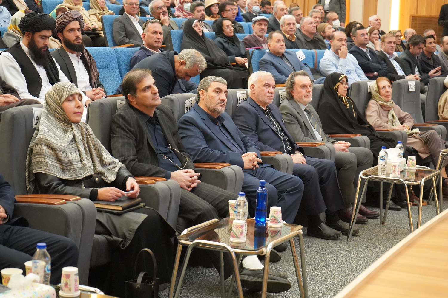 رونمایی از کتاب «آستان شمس تبریزی» و تثبیت خوی بهعنوان دارالقرار شمس تبریزی