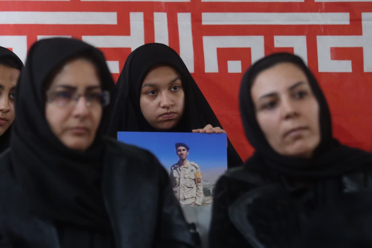 کافه سخن، سخنی برای وطن