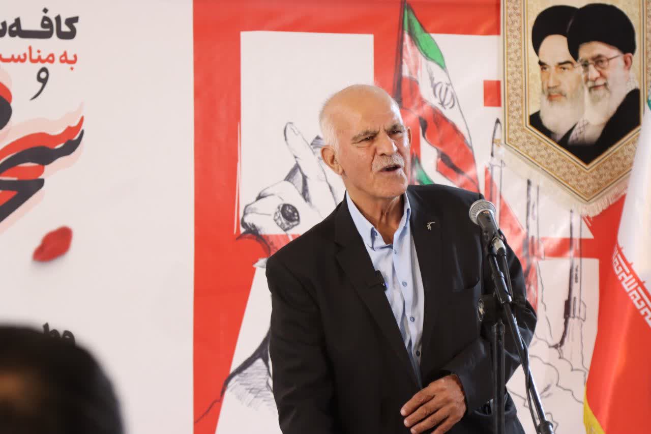 کافه سخن، سخنی برای وطن