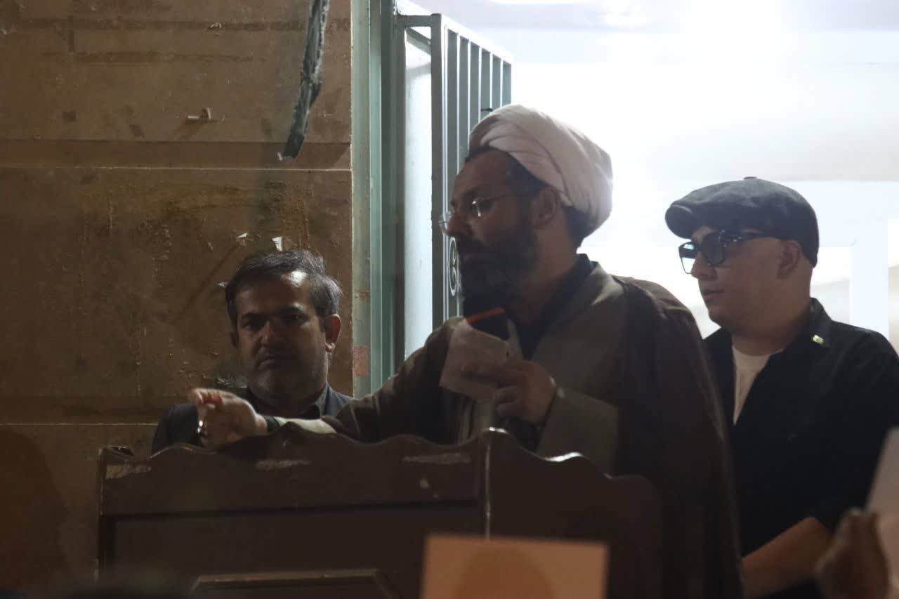 تجمع شبانه مردم وطنپرست روستای بدلآباد در هفتاد و پنجمین شب جنگ تحمیلی سوم